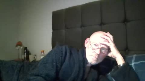 kevlooking4sez online show from 02.22.26