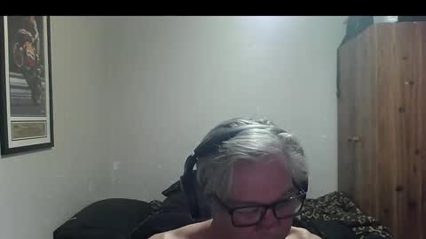 kevwestunder9696 online show from 10.17.25