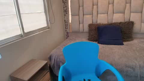 KEYLA BRUNETTE online show from 04.10.26