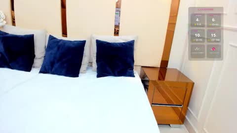 Keyla Knowles online show from 12.22.25