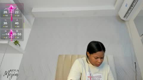 Keyla  online show from 05.17.26