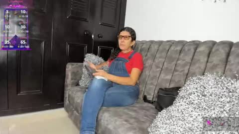 Keila Milf online show from 10.23.25