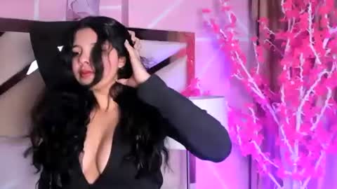 Keyla noa online show from 04.21.26
