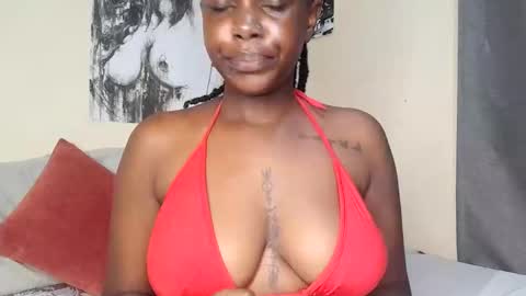 Snapshot of keylaa4 chatting on 11.01.25 keyla online show from 11.01.25