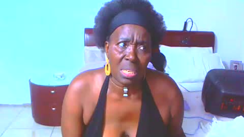 keysenbarxx19 online show from 01.31.26