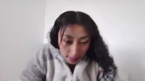 Snapshot of khaleesi_j chatting on 02.18.25 khaleesi_j online show from 02.18.25
