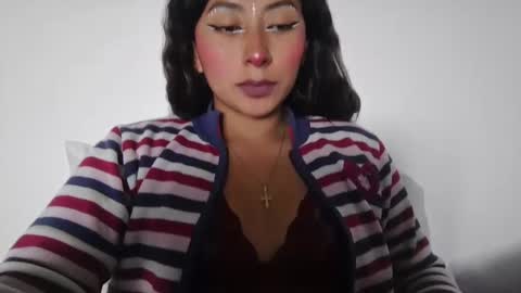 Snapshot of khaleesi_j chatting on 02.21.25 khaleesi_j online show from 02.21.25