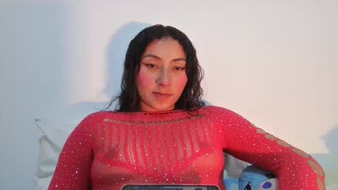 Snapshot of khaleesi_j chatting on 02.25.25 khaleesi_j online show from 02.25.25