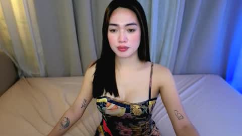 Snapshot of khaleesi_sonrisa chatting on 02.17.26 sonrisa online show from 02.17.26