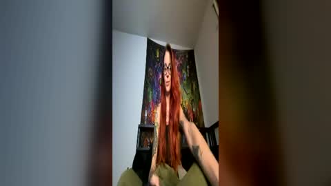 Snapshot of khali423 chatting on 06.18.26 Khali and Johnny online show from 06.18.26