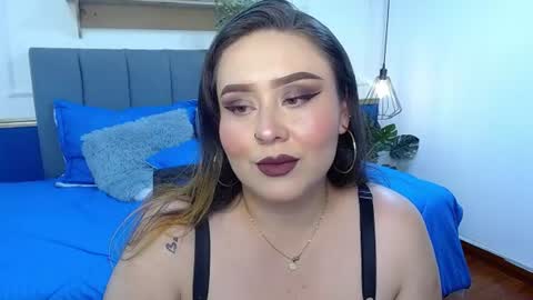 Snapshot of khalia_ chatting on 06.11.26 K H A I L A online show from 06.11.26