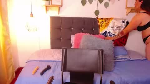 Snapshot of khalia_ chatting on 07.07.26 K H A I L A online show from 07.07.26