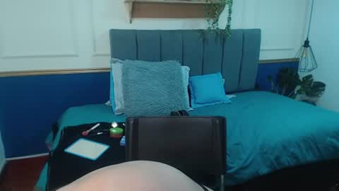 Snapshot of khalia_ chatting on 07.12.26 K H A I L A online show from 07.12.26