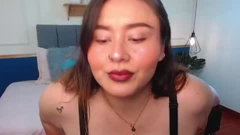 Snapshot of khalia_ chatting on 07.19.26 K H A I L A online show from 07.19.26