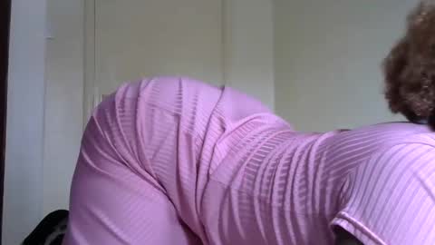 Snapshot of khalidnatasha chatting on 03.27.26 khalidnatasha online show from 03.27.26