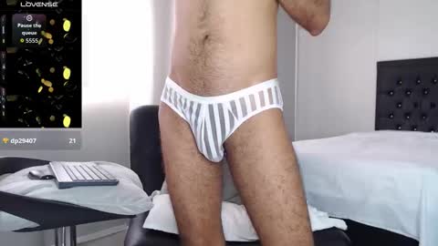 Snapshot of khalidrumie chatting on 10.08.25 Khalid Rumie online show from 10.08.25