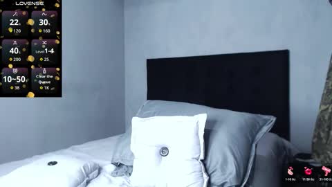 Snapshot of khalidrumie chatting on 12.18.25 Khalid Rumie online show from 12.18.25