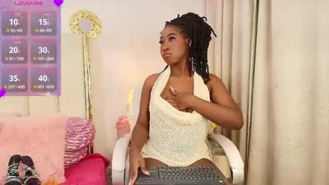 Snapshot of khalimaxwell chatting on 05.28.26 khalimaxwell online show from 05.28.26