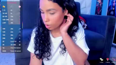 Snapshot of khateandersson chatting on 11.14.25 khateandersson online show from 11.14.25