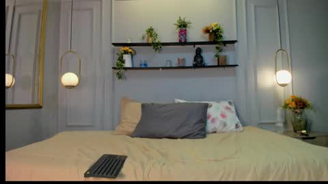 Snapshot of khaterine_hot_1 chatting on 09.15.25 Kathe Hot online show from 09.15.25