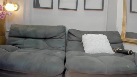 Snapshot of khaterine_hot_1 chatting on 09.25.25 Kathe Hot online show from 09.25.25