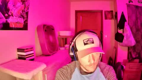 Snapshot of kheezygg chatting on 12.15.25 KevKev online show from 12.15.25