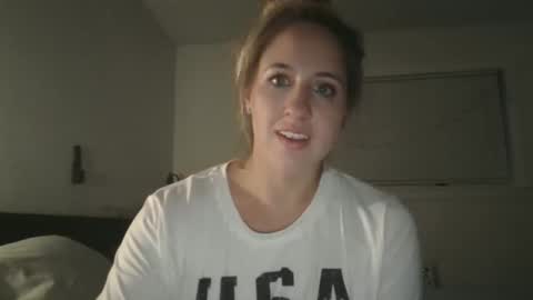 Snapshot of khelzy chatting on 10.10.25 Khel online show from 10.10.25