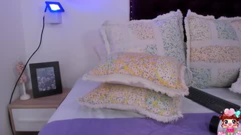 Khloe Cute online show from 12.28.24