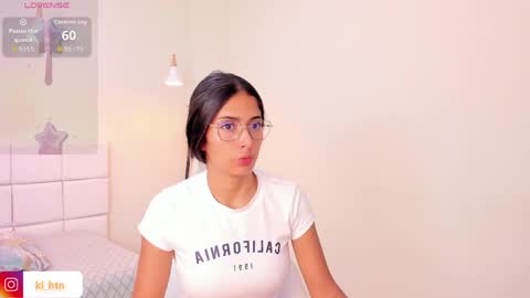 Khloe online show from 06.08.26