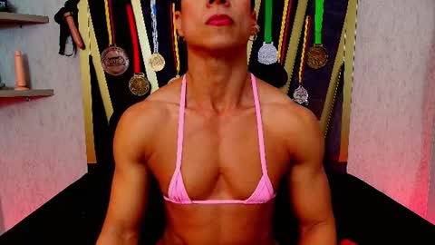 Snapshot of khloe_rossich chatting on 06.23.26 online show from 06.23.26