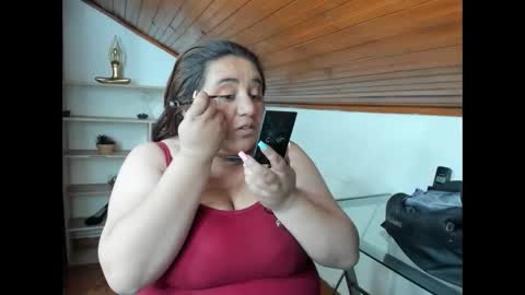 khloe_tommson_ online show from 11.06.25