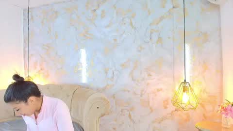 Snapshot of khloeblake chatting on 05.31.26 Khloe online show from 05.31.26