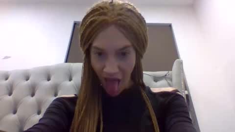 khloestahr101 online show from 03.19.26