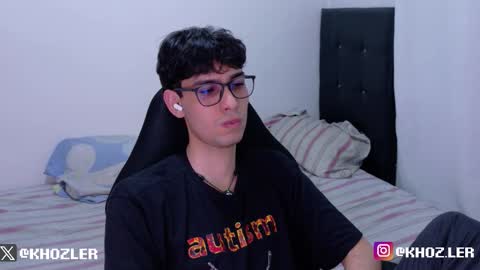 khozler_ online show from 03.13.26