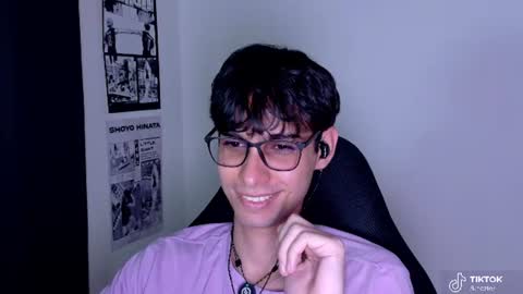 Snapshot of khozler_ chatting on 07.25.26 khozler_ online show from 07.25.26
