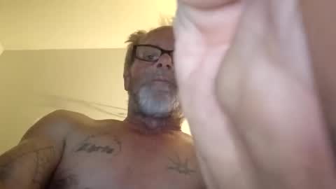 khrisdm48 online show from 02.22.26