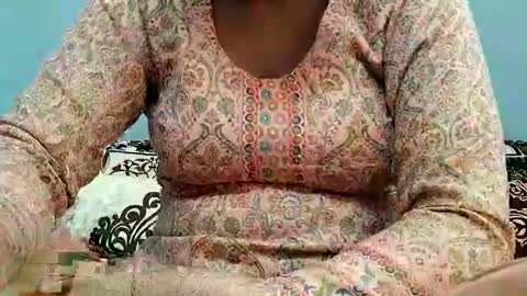 khushisinghh online show from 12.15.24