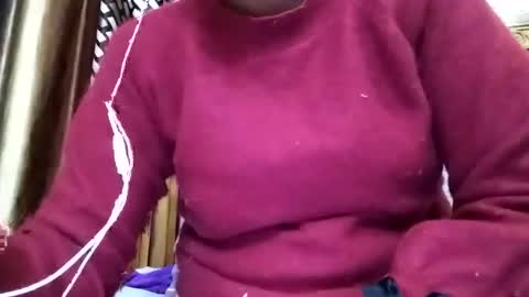 khushisinghh online show from 12.18.24