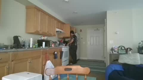 Snapshot of ki983799 chatting on 10.06.25 CJ online show from 10.06.25