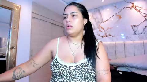 Snapshot of kiana_cream chatting on 06.06.26 N M online show from 06.06.26
