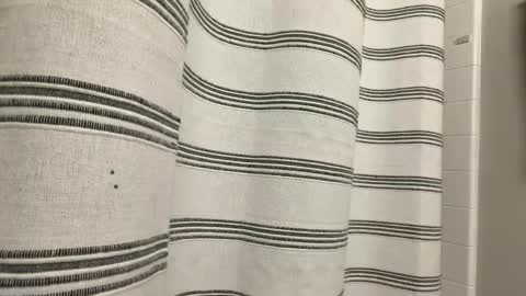 Snapshot of kiannaluv chatting on 10.21.25 kiannaluv online show from 10.21.25