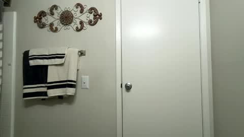 Snapshot of kiannaluv chatting on 10.22.25 kiannaluv online show from 10.22.25