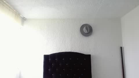 Snapshot of kianryu chatting on 10.29.25 Adrian Chlloe online show from 10.29.25