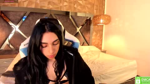 kiara_velvet__ online show from 04.21.26