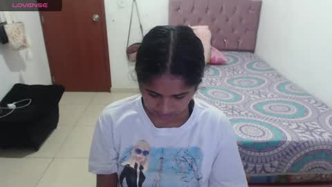 Snapshot of kiara_williamss chatting on 02.05.25 Kiara online show from 02.05.25