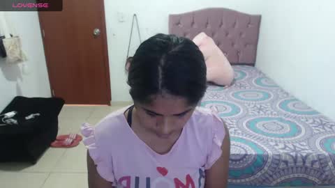 Snapshot of kiara_williamss chatting on 02.09.25 Kiara online show from 02.09.25