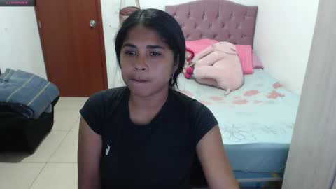 Snapshot of kiara_williamss chatting on 10.30.25 Kiara online show from 10.30.25