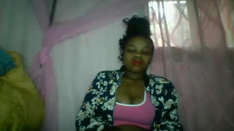 Snapshot of kiarah_69 chatting on 04.29.26 kiarah 69 online show from 04.29.26