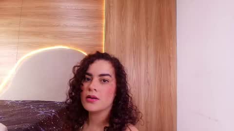 Snapshot of kiaralopez_ chatting on 04.02.26 kiaralopez_ online show from 04.02.26