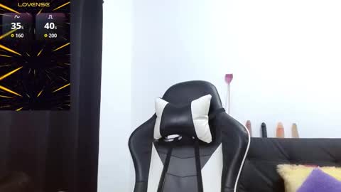 KiaraRider online show from 12.22.25